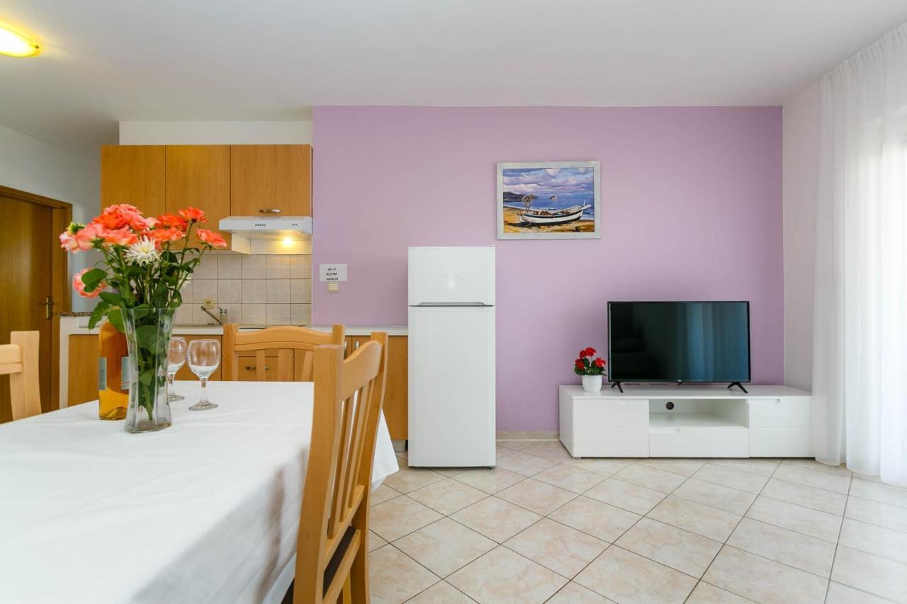 Apartmani Luka Kornić 外观 照片