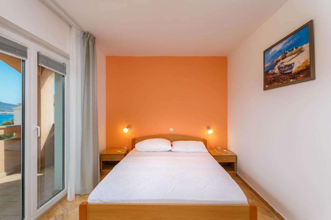 Apartmani Luka Kornić 外观 照片