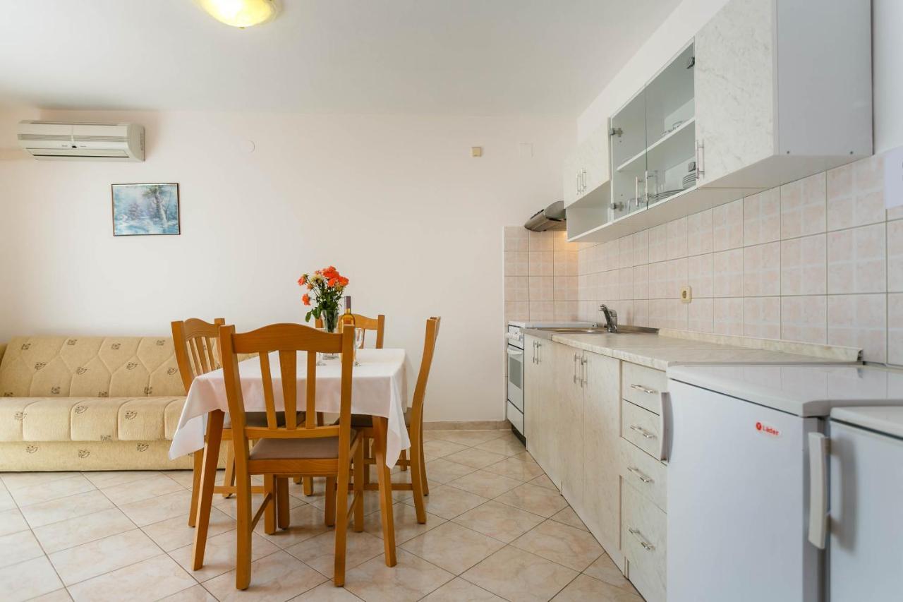 Apartmani Luka Kornić 外观 照片