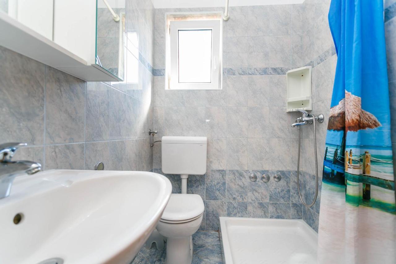 Apartmani Luka Kornić 外观 照片