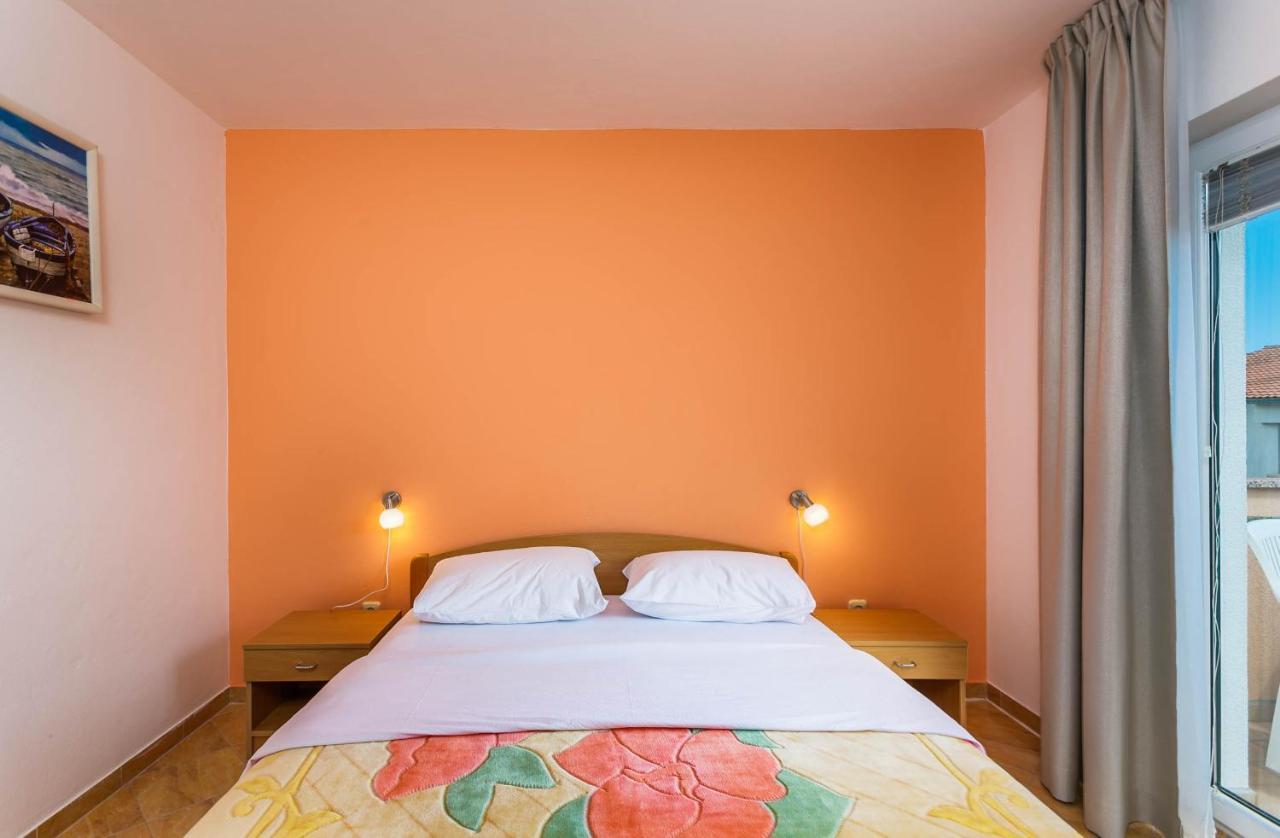 Apartmani Luka Kornić 外观 照片